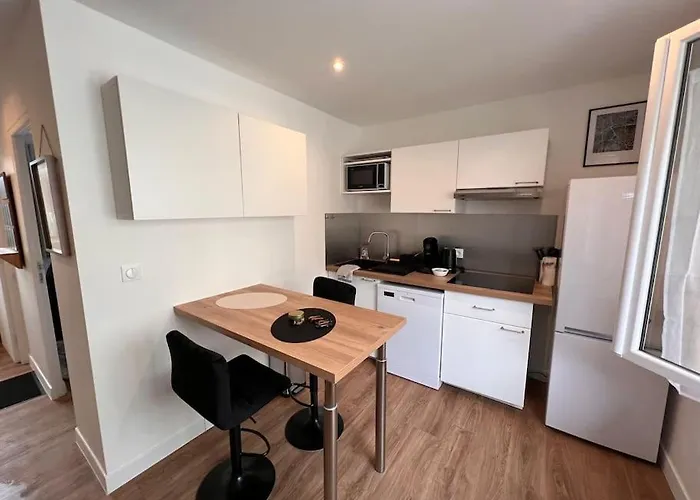 Cosy - 4 Personnes Apartment Poitiers